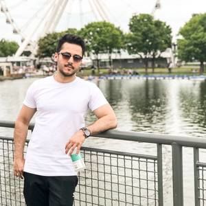 Meet your Posher, Zeeshan